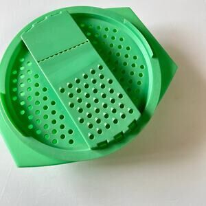 Vintage Tupperware 2-piece Jadeite Green Cheese Grater 787-3 Slicer Bowl 786-4